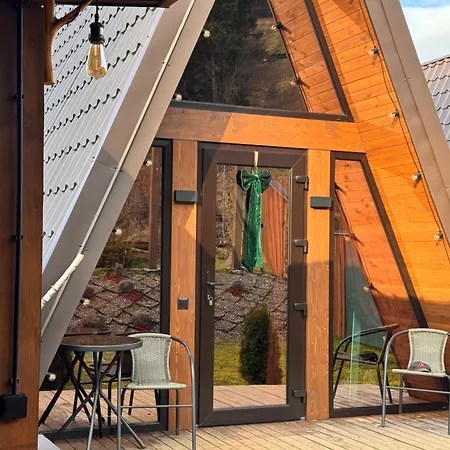 Apartment A-frame-hub з форелевою риболовлею Slavske