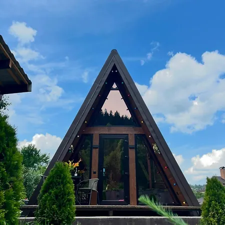 A-frame-hub з форелевою риболовлею Διαμέρισμα *