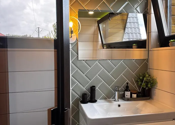 Apartment A-frame-hub *