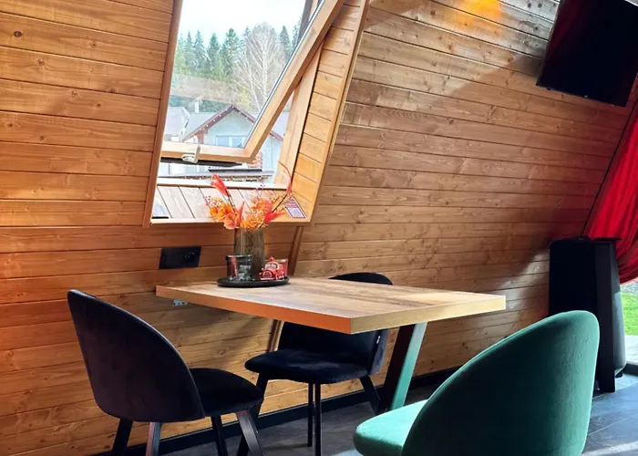 Apartment A-frame-hub *